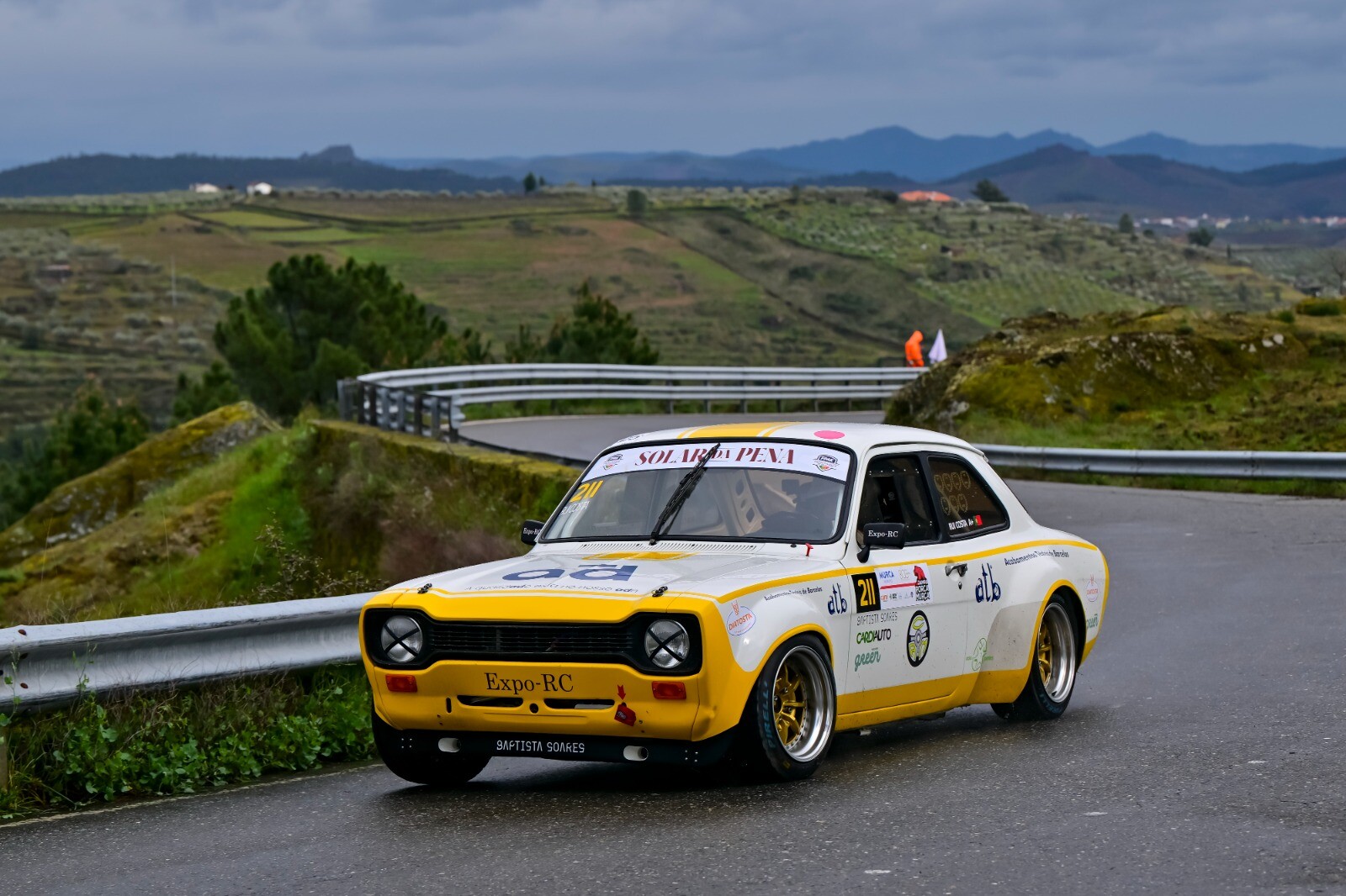 Rui Costa venceu duelo intenso travado com Flávio Sainhas