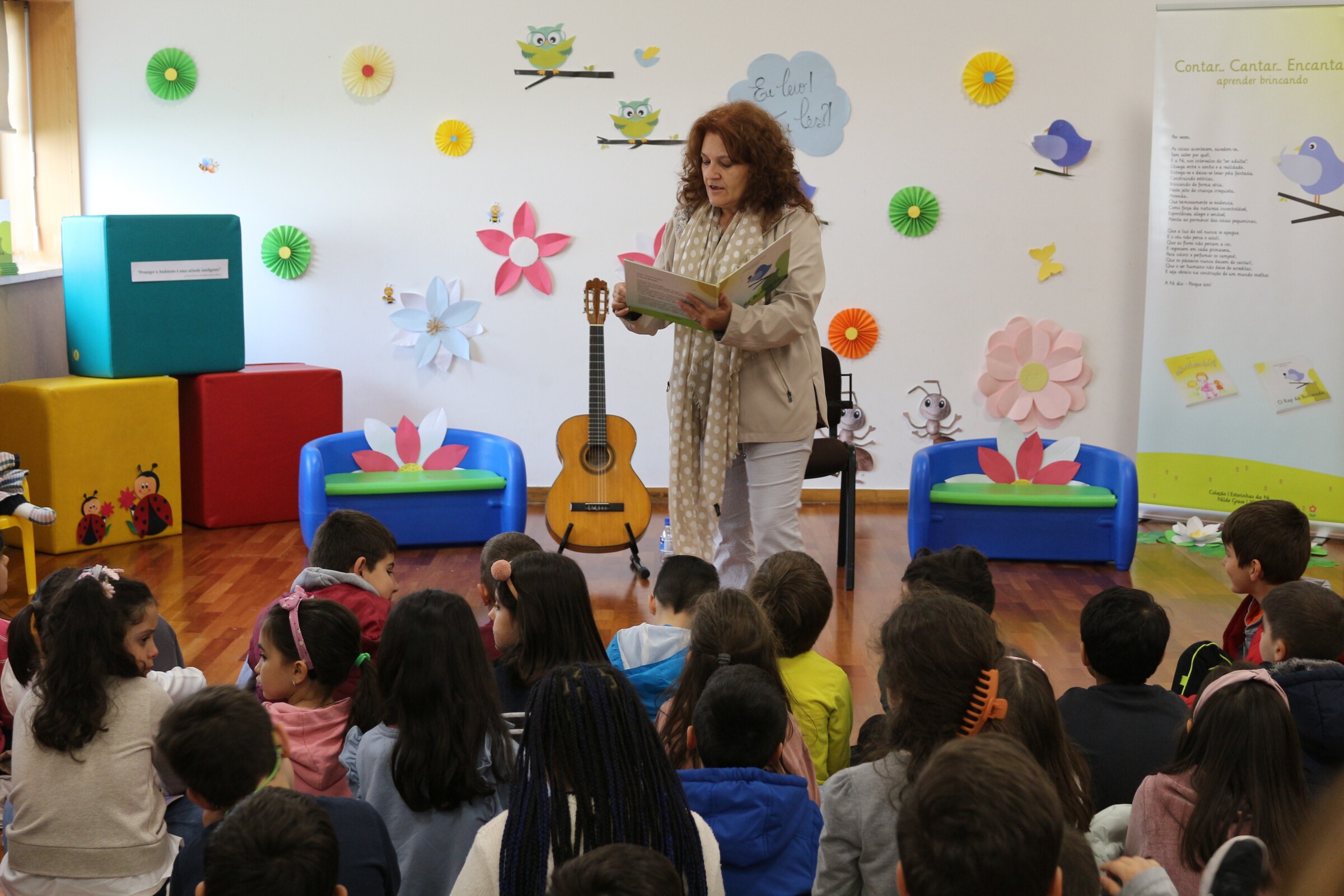 "Rap da Bicharada" encanta alunos do 1.º ciclo na Biblioteca Municipal