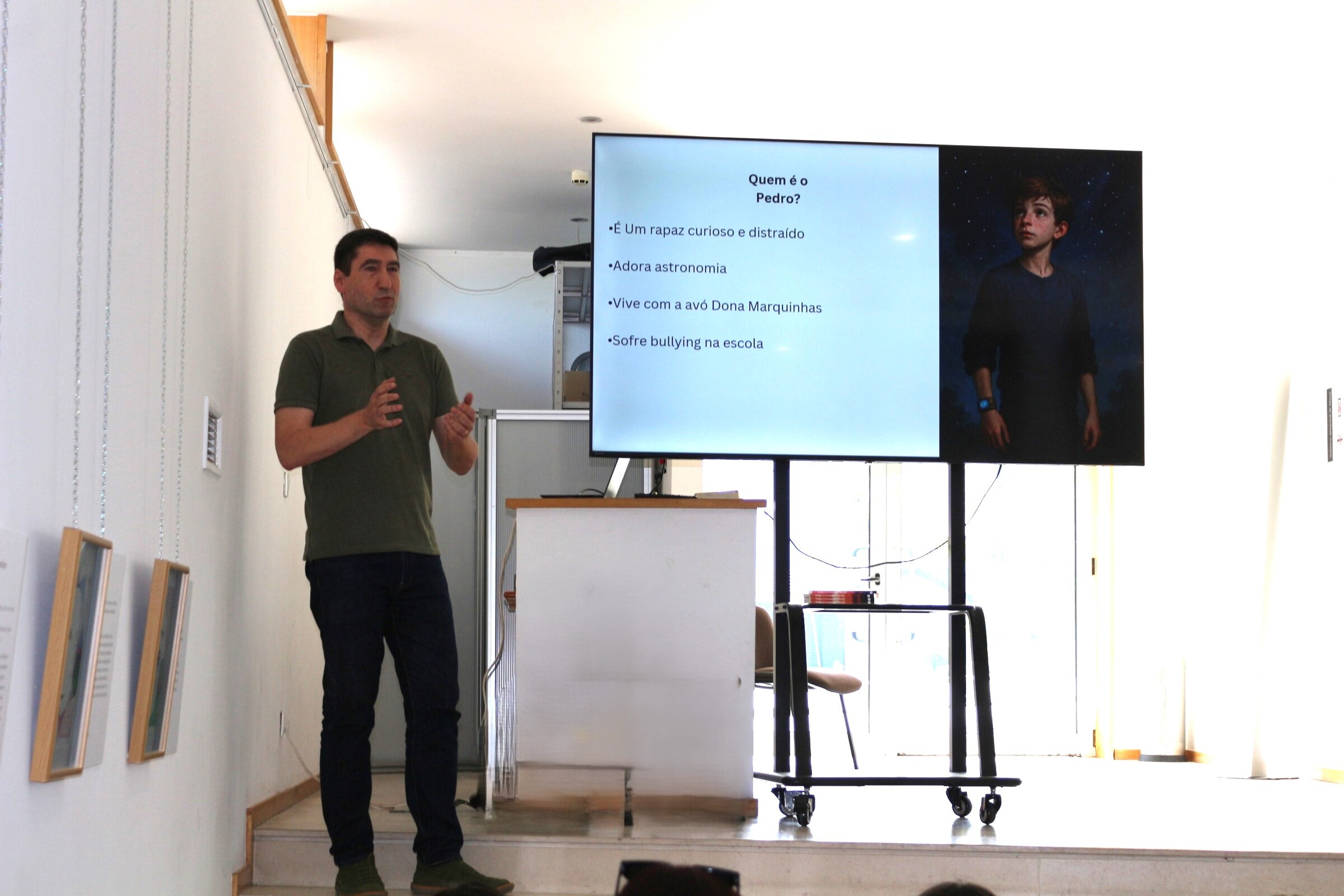 Apresentação do Livro “Pedro, o Viajante no Tempo” de Roy Dias