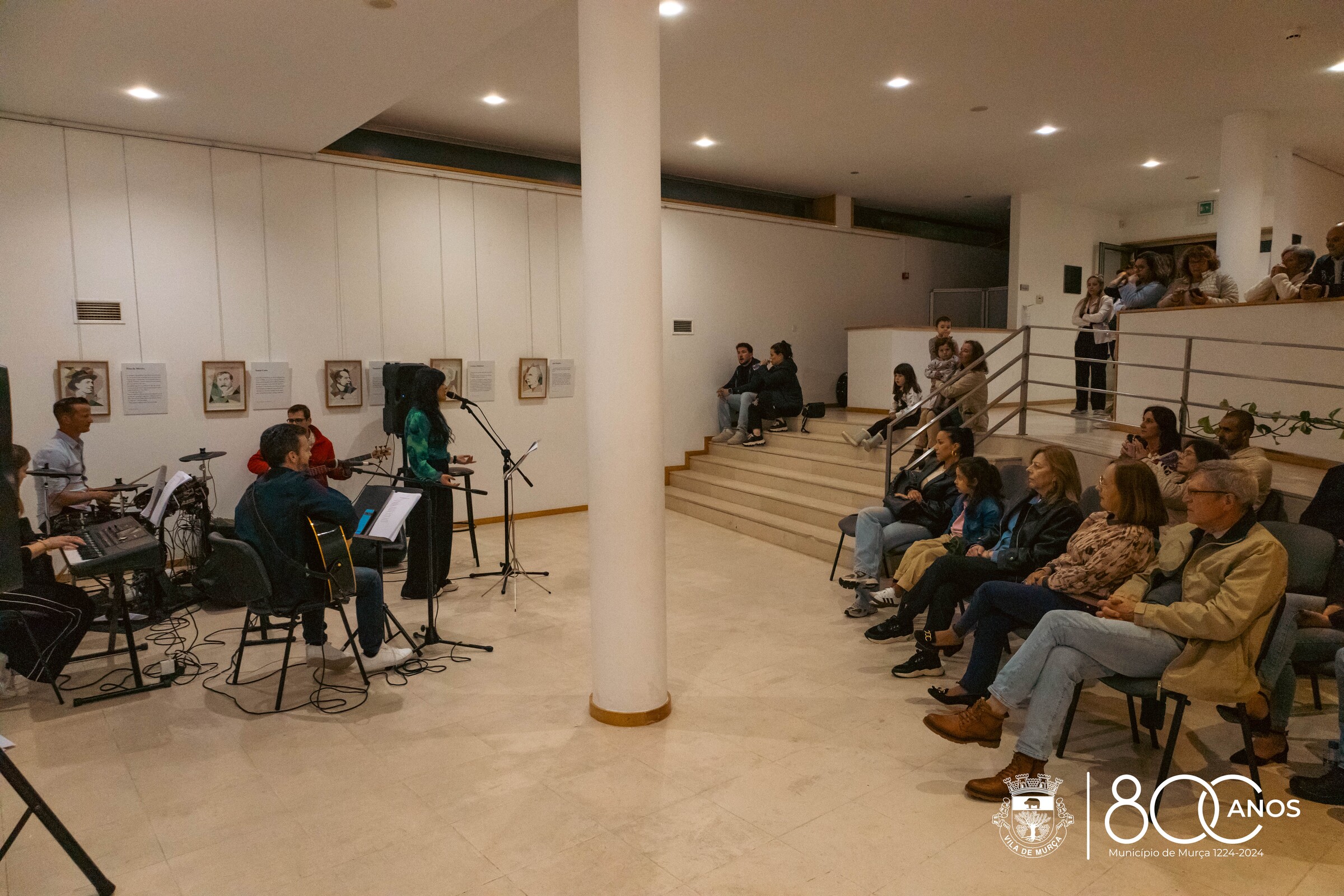 Música e emoção no ar: “Ecos do Mundo” preencheu a Galeria de Exposições