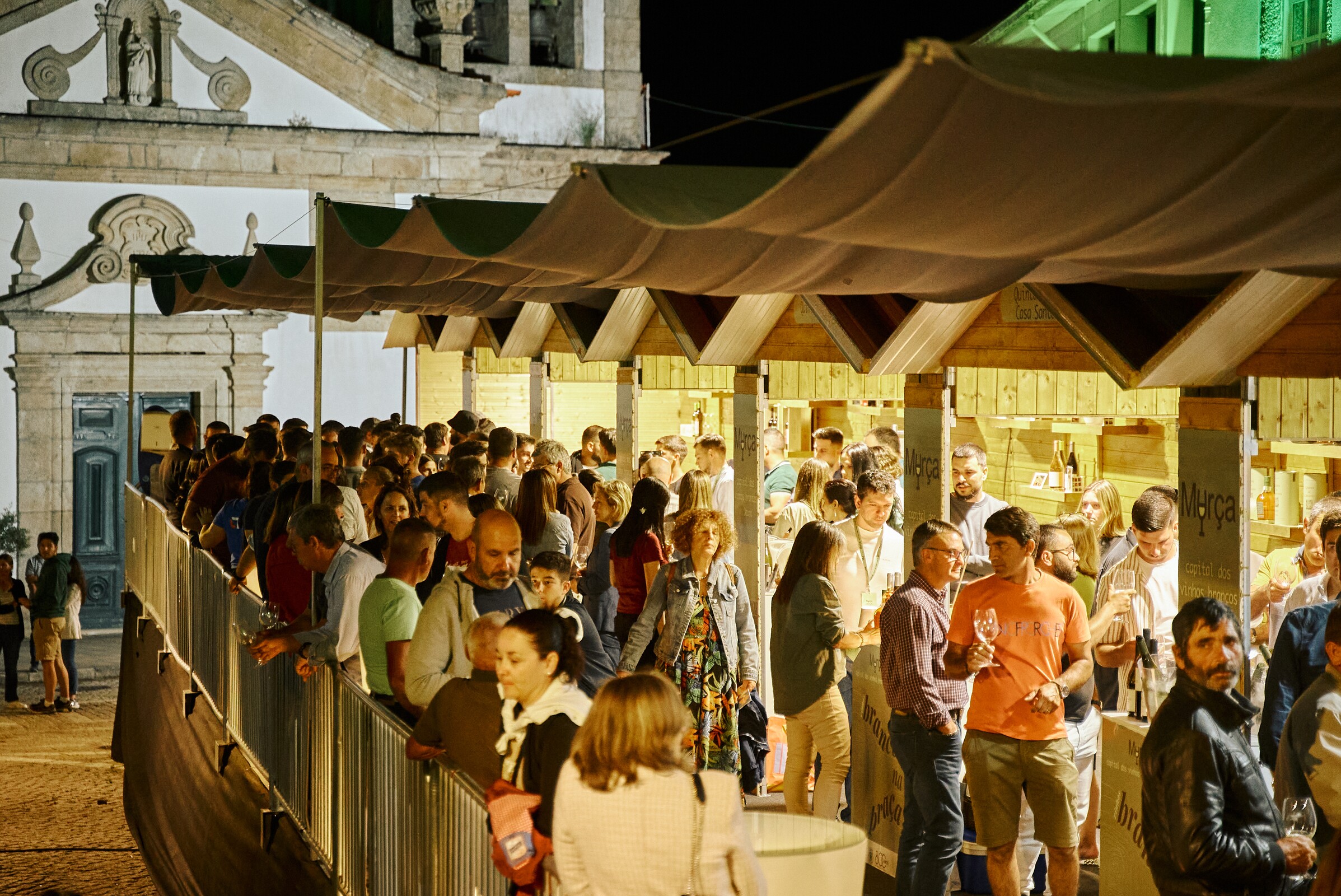 Murça celebra os grandes vinhos na III edição dos "Brancos na Praça"