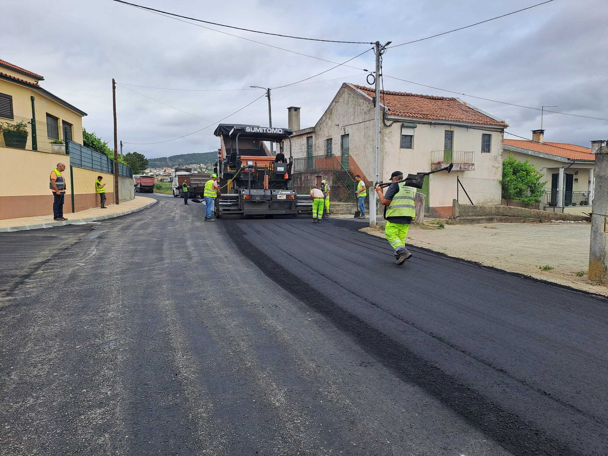 Requalificação da Rua S. Miguel em curso na Freguesia de Murça